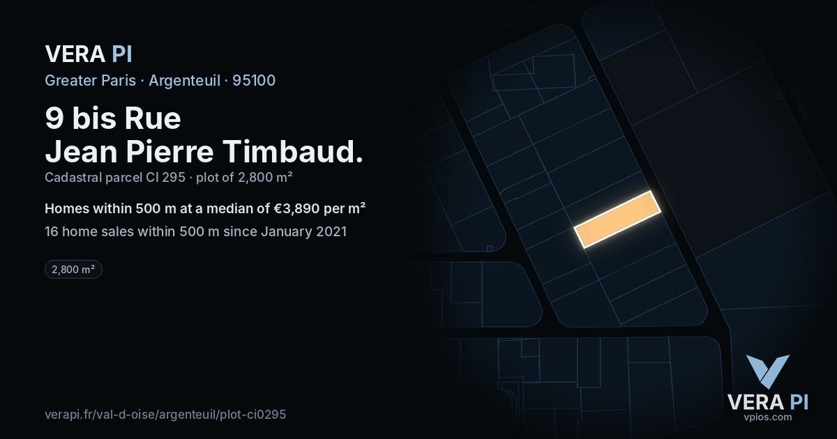 9 bis Rue Jean Pierre Timbaud, Argenteuil at night – the plot lit, the parcels around coloured by the prices near them