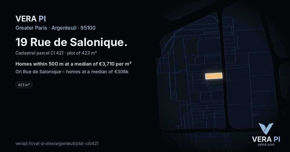 19 Rue de Salonique, Argenteuil at night – the plot lit, the parcels around coloured by the prices near them