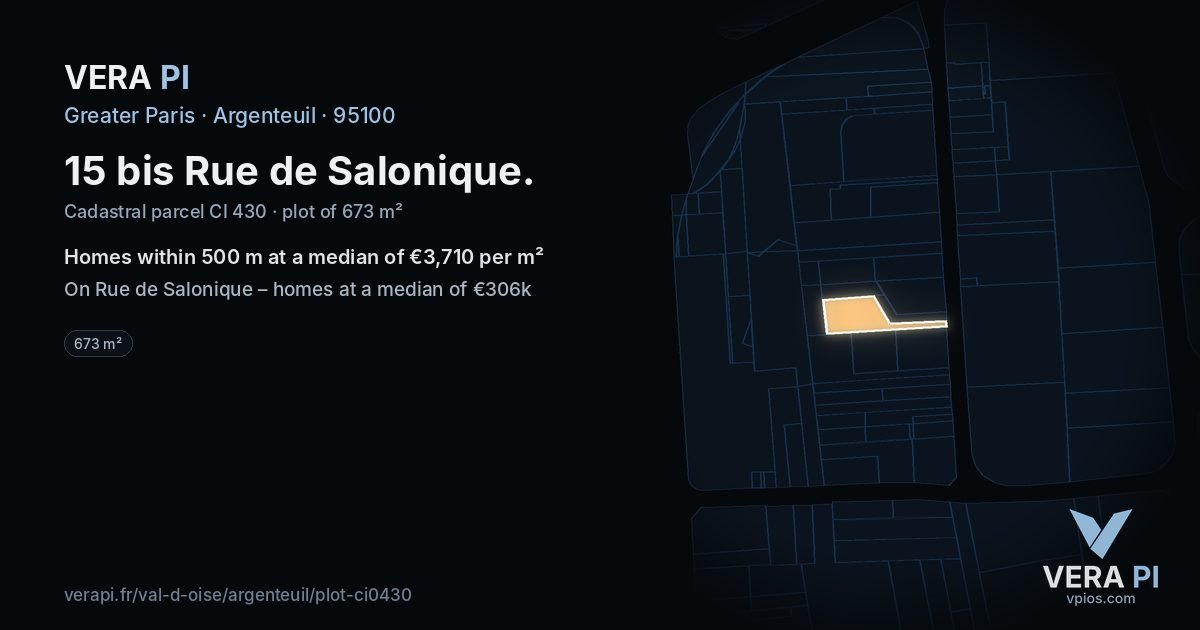 15 bis Rue de Salonique, Argenteuil at night – the plot lit, the parcels around coloured by the prices near them