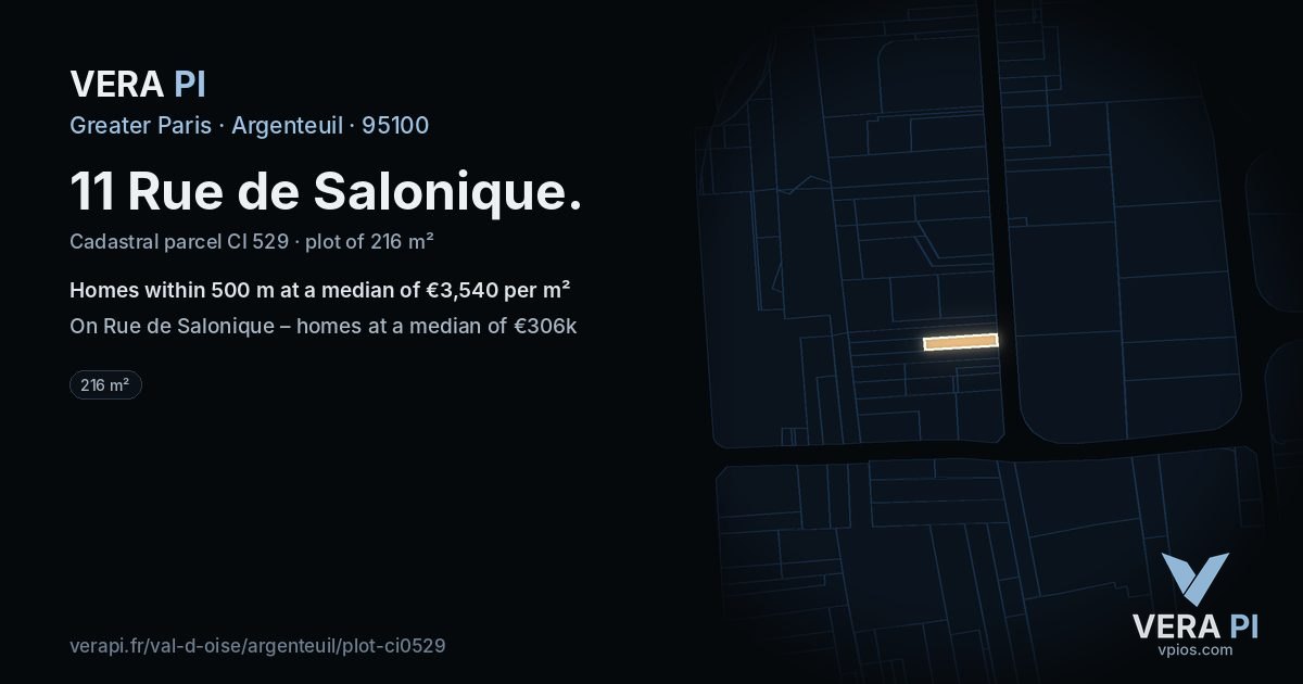 11 Rue de Salonique, Argenteuil at night – the plot lit, the parcels around coloured by the prices near them
