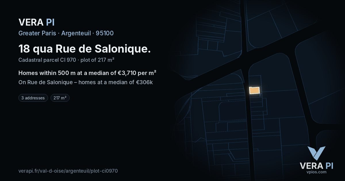 18 qua Rue de Salonique, Argenteuil at night – the plot lit, the parcels around coloured by the prices near them