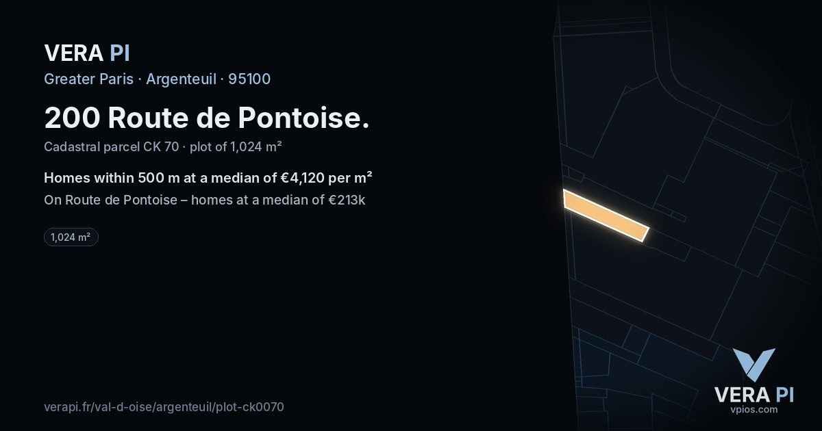 200 Route de Pontoise, Argenteuil at night – the plot lit, the parcels around coloured by the prices near them