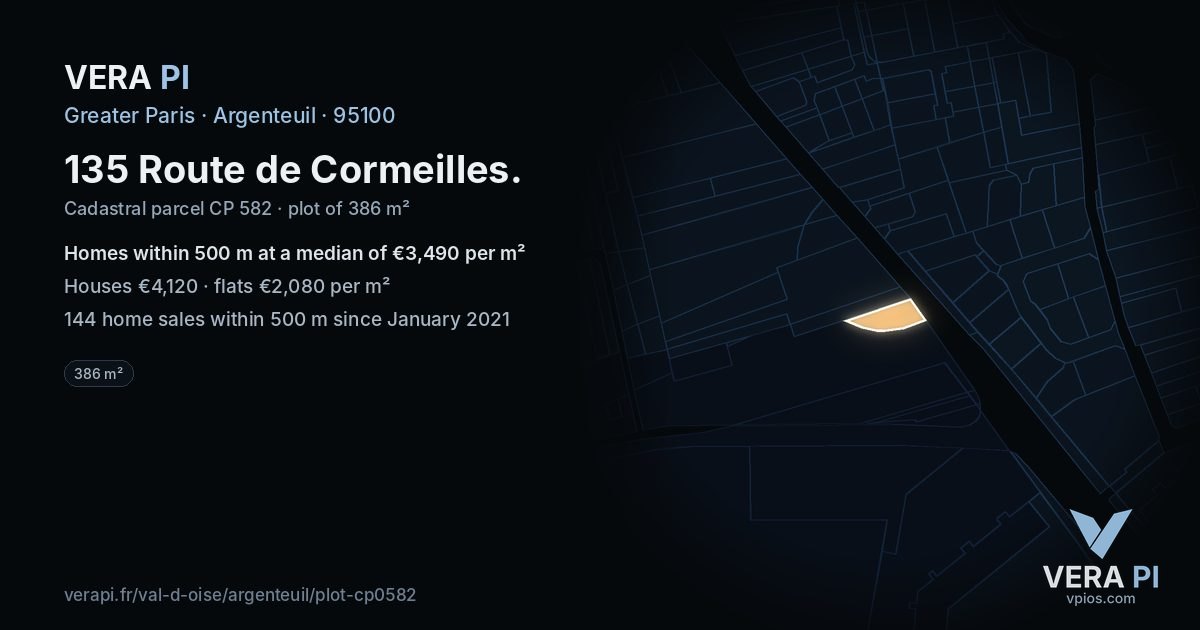 135 Route de Cormeilles, Argenteuil at night – the plot lit, the parcels around coloured by the prices near them