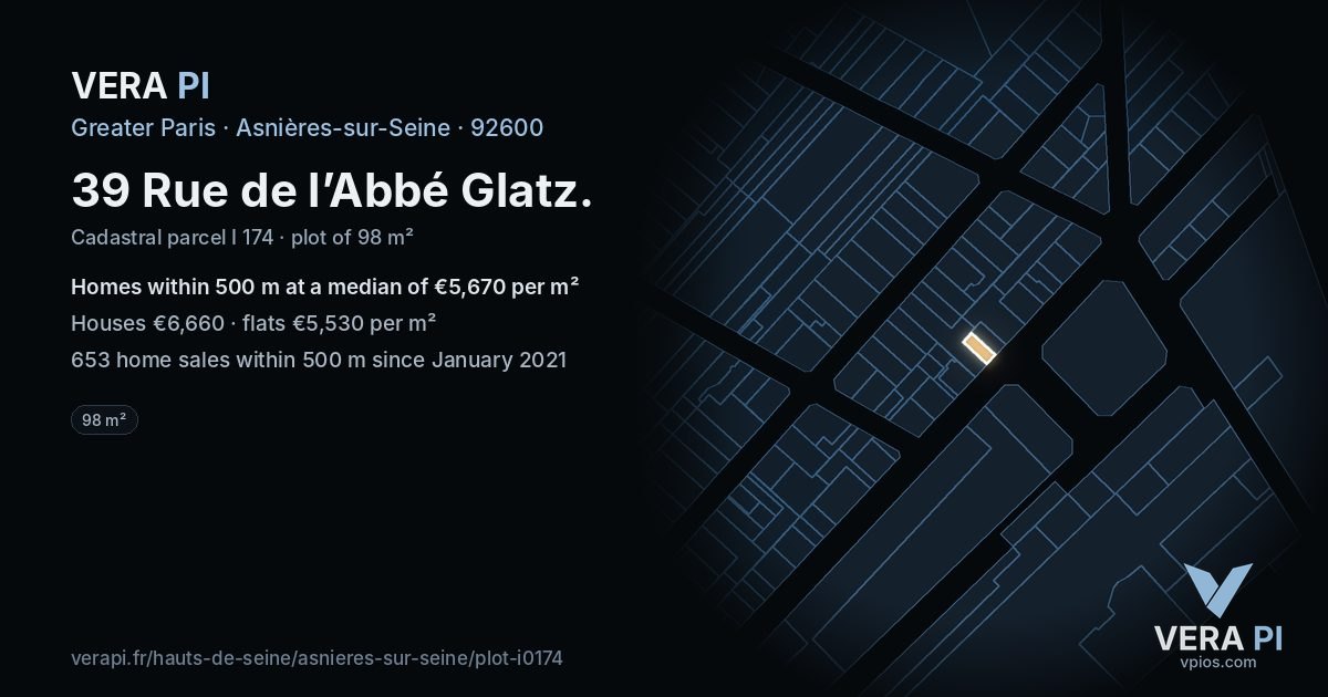 39 Rue de l’Abbé Glatz, Asnières-sur-Seine at night – the plot lit, the parcels around coloured by the prices near them