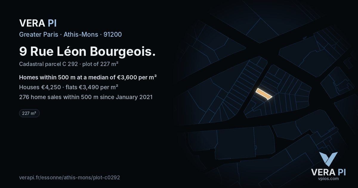 9 Rue Léon Bourgeois, Athis-Mons at night – the plot lit, the parcels around coloured by the prices near them
