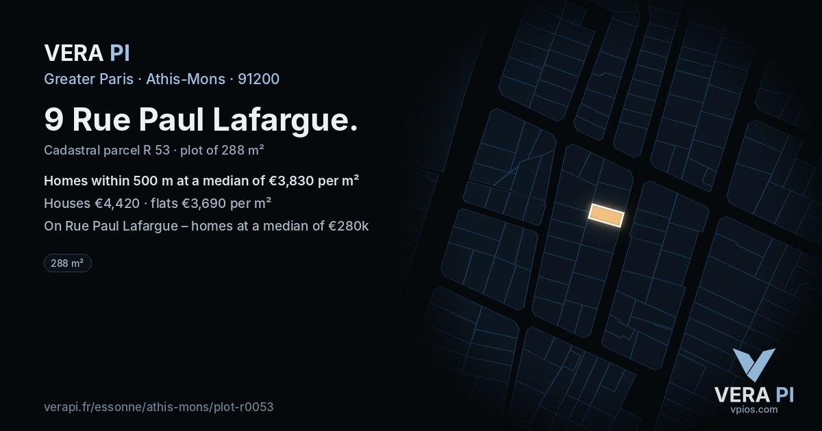 9 Rue Paul Lafargue, Athis-Mons at night – the plot lit, the parcels around coloured by the prices near them