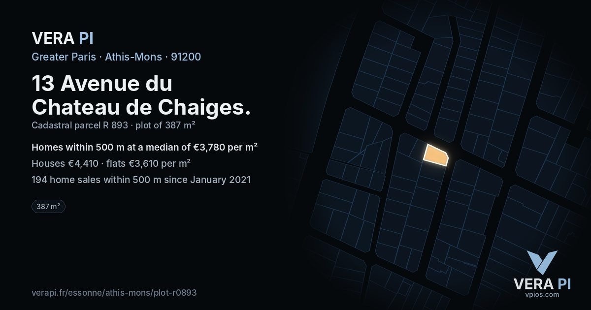 13 Avenue du Chateau de Chaiges, Athis-Mons at night – the plot lit, the parcels around coloured by the prices near them