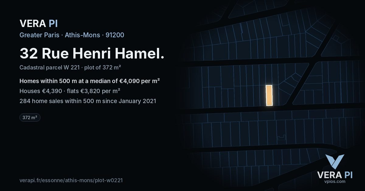 32 Rue Henri Hamel, Athis-Mons at night – the plot lit, the parcels around coloured by the prices near them