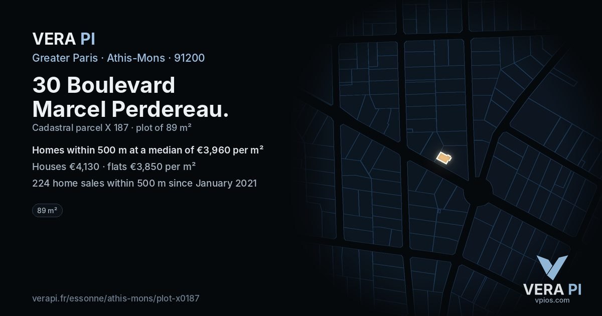 30 Boulevard Marcel Perdereau, Athis-Mons at night – the plot lit, the parcels around coloured by the prices near them