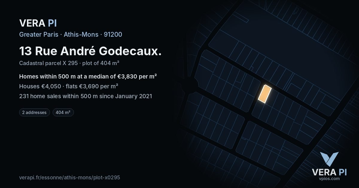 13 Rue André Godecaux, Athis-Mons at night – the plot lit, the parcels around coloured by the prices near them