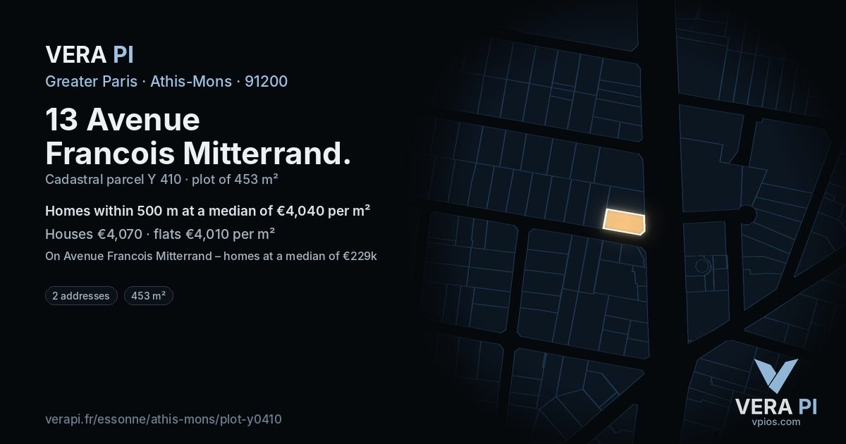 13 Avenue Francois Mitterrand, Athis-Mons at night – the plot lit, the parcels around coloured by the prices near them