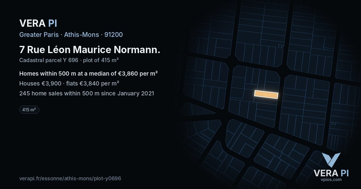 7 Rue Léon Maurice Normann, Athis-Mons at night – the plot lit, the parcels around coloured by the prices near them