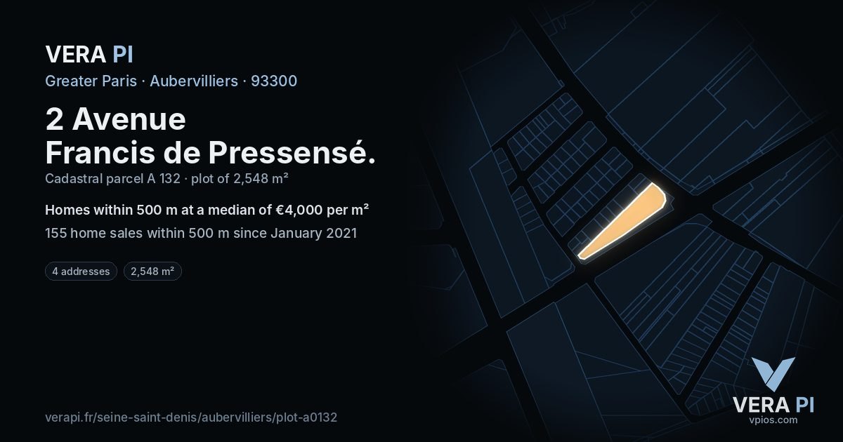 2 Avenue Francis de Pressensé, Aubervilliers at night – the plot lit, the parcels around coloured by the prices near them