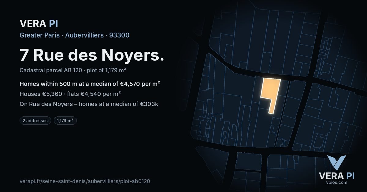 7 Rue des Noyers, Aubervilliers at night – the plot lit, the parcels around coloured by the prices near them
