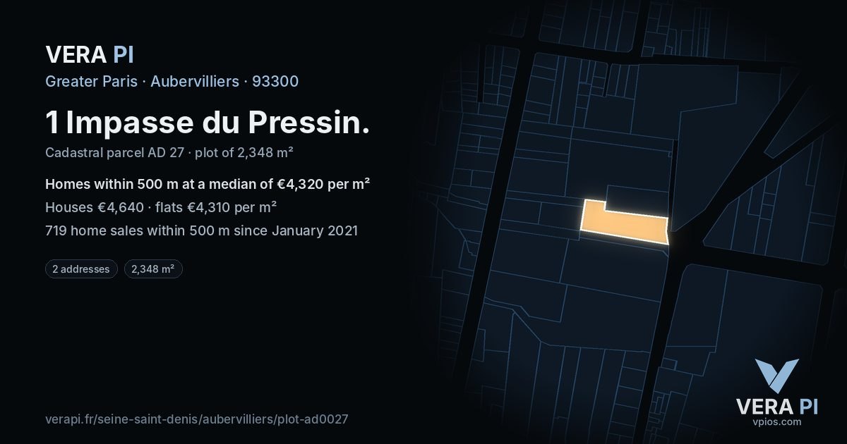 1 Impasse du Pressin, Aubervilliers at night – the plot lit, the parcels around coloured by the prices near them