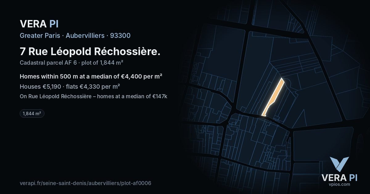 7 Rue Léopold Réchossière, Aubervilliers at night – the plot lit, the parcels around coloured by the prices near them