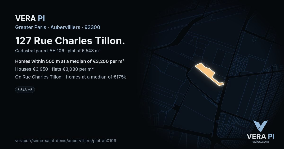127 Rue Charles Tillon, Aubervilliers at night – the plot lit, the parcels around coloured by the prices near them