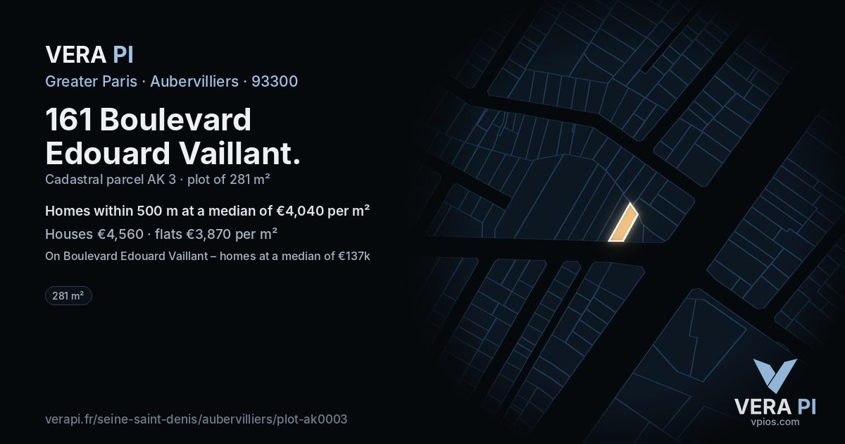 161 Boulevard Edouard Vaillant, Aubervilliers at night – the plot lit, the parcels around coloured by the prices near them
