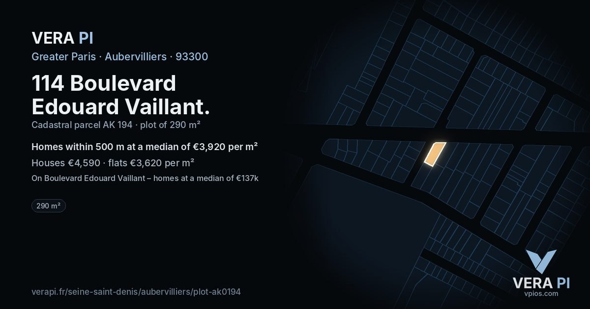 114 Boulevard Edouard Vaillant, Aubervilliers at night – the plot lit, the parcels around coloured by the prices near them