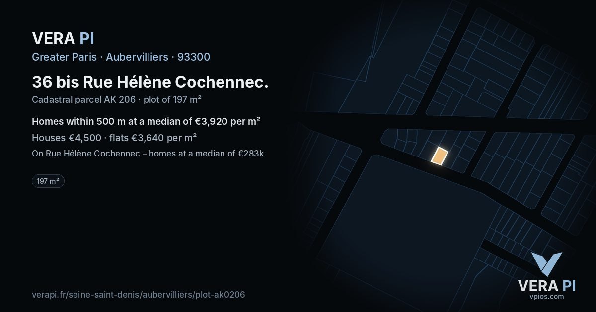 36 bis Rue Hélène Cochennec, Aubervilliers at night – the plot lit, the parcels around coloured by the prices near them