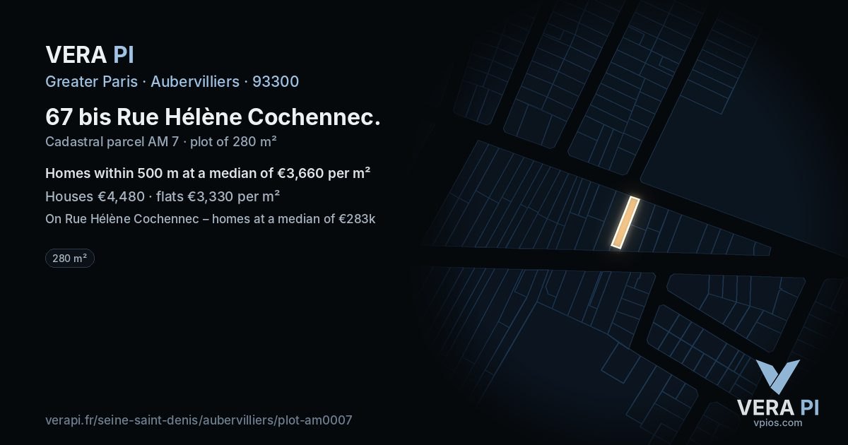 67 bis Rue Hélène Cochennec, Aubervilliers at night – the plot lit, the parcels around coloured by the prices near them