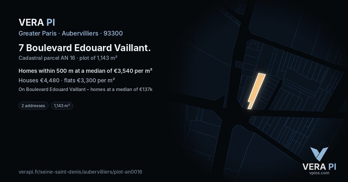 7 Boulevard Edouard Vaillant, Aubervilliers at night – the plot lit, the parcels around coloured by the prices near them
