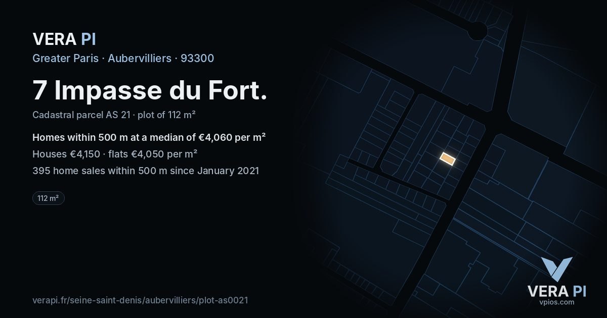 7 Impasse du Fort, Aubervilliers at night – the plot lit, the parcels around coloured by the prices near them