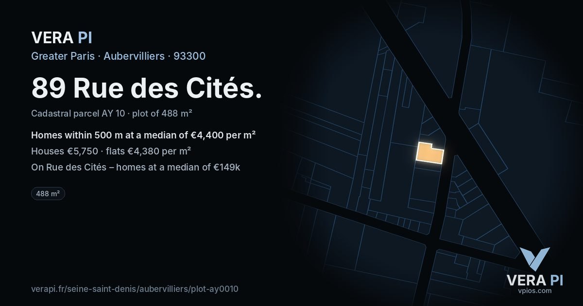 89 Rue des Cités, Aubervilliers at night – the plot lit, the parcels around coloured by the prices near them