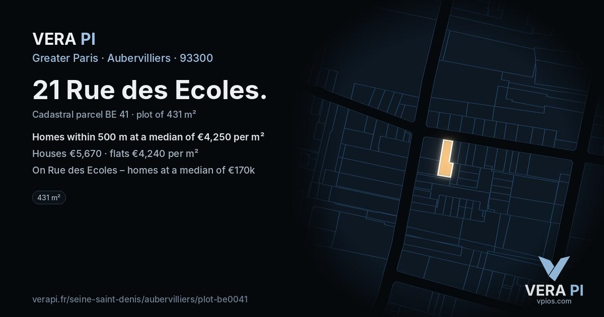 21 Rue des Ecoles, Aubervilliers at night – the plot lit, the parcels around coloured by the prices near them