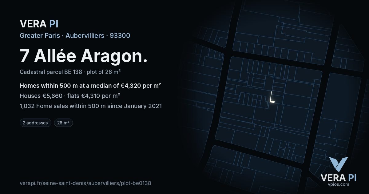 7 Allée Aragon, Aubervilliers at night – the plot lit, the parcels around coloured by the prices near them