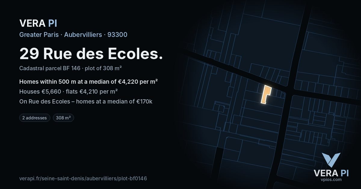 29 Rue des Ecoles, Aubervilliers at night – the plot lit, the parcels around coloured by the prices near them
