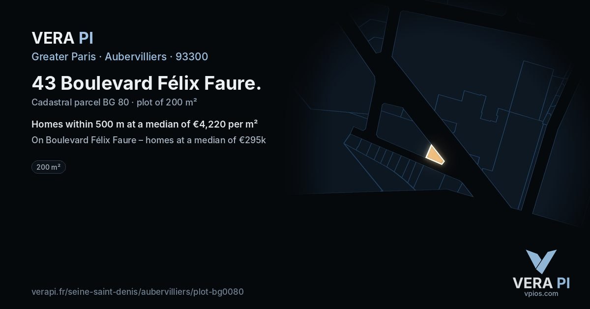 43 Boulevard Félix Faure, Aubervilliers at night – the plot lit, the parcels around coloured by the prices near them