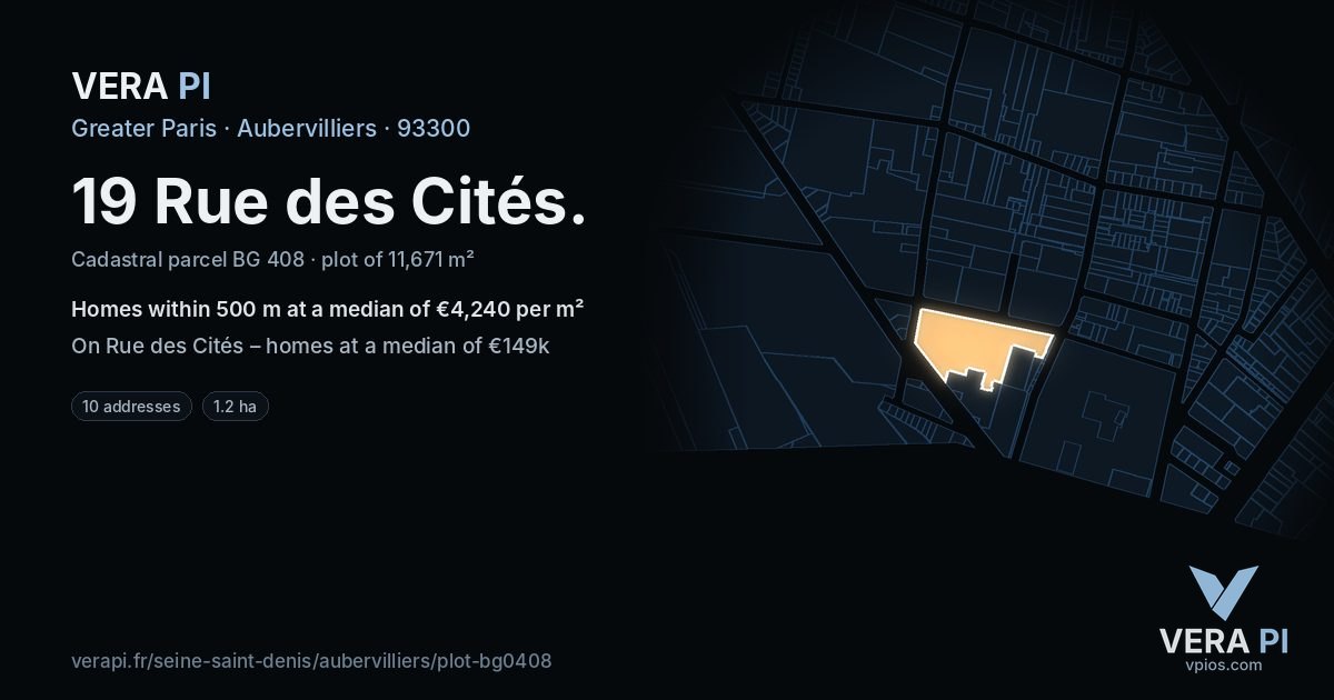 19 Rue des Cités, Aubervilliers at night – the plot lit, the parcels around coloured by the prices near them