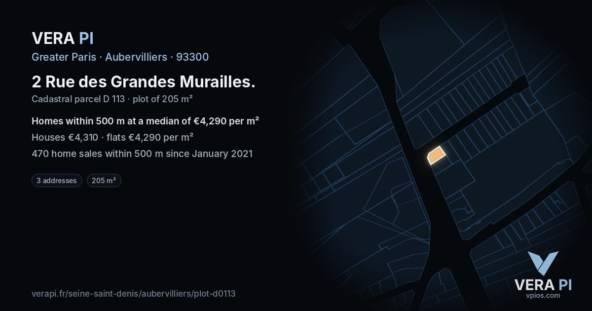 2 Rue des Grandes Murailles, Aubervilliers at night – the plot lit, the parcels around coloured by the prices near them