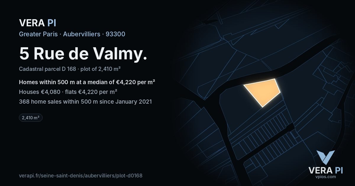 5 Rue de Valmy, Aubervilliers at night – the plot lit, the parcels around coloured by the prices near them