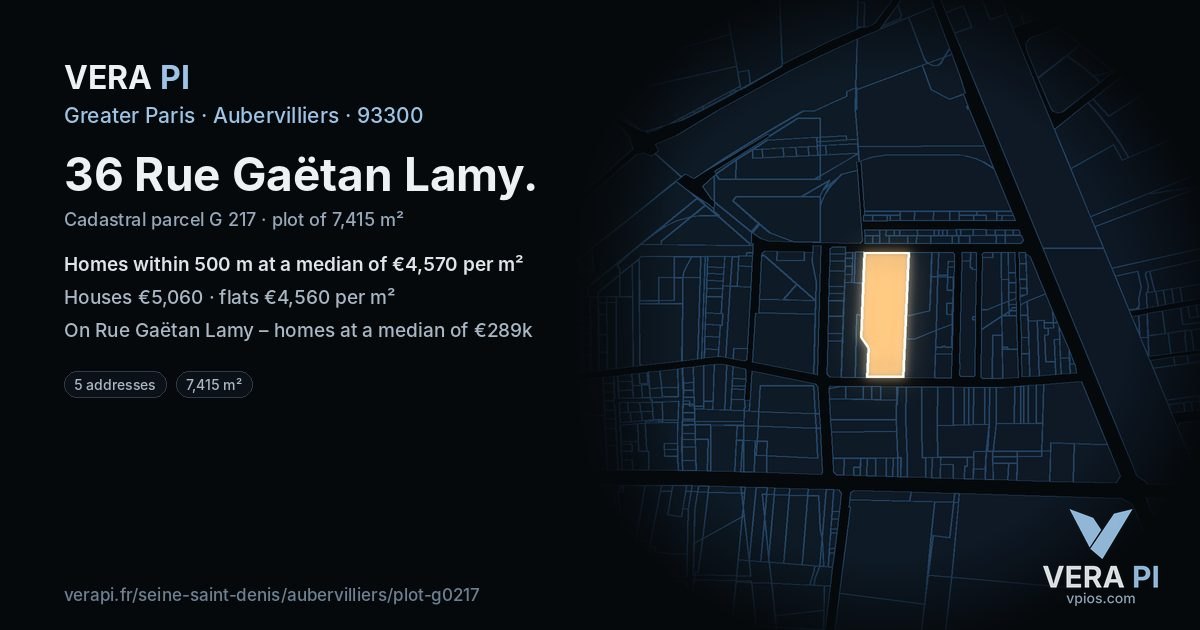36 Rue Gaëtan Lamy, Aubervilliers at night – the plot lit, the parcels around coloured by the prices near them