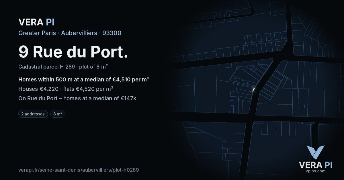 9 Rue du Port, Aubervilliers at night – the plot lit, the parcels around coloured by the prices near them