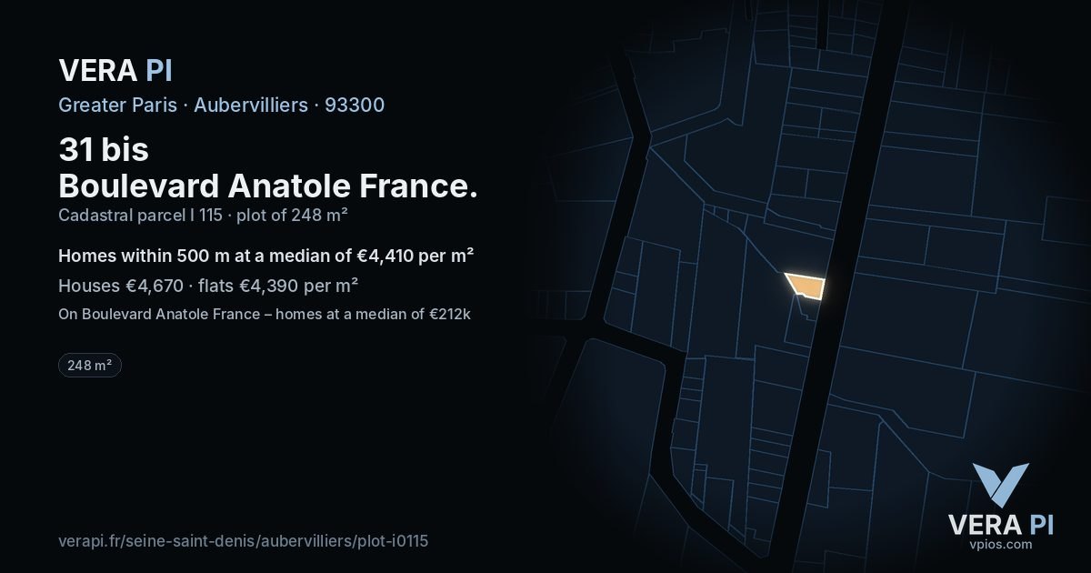 31 bis Boulevard Anatole France, Aubervilliers at night – the plot lit, the parcels around coloured by the prices near them