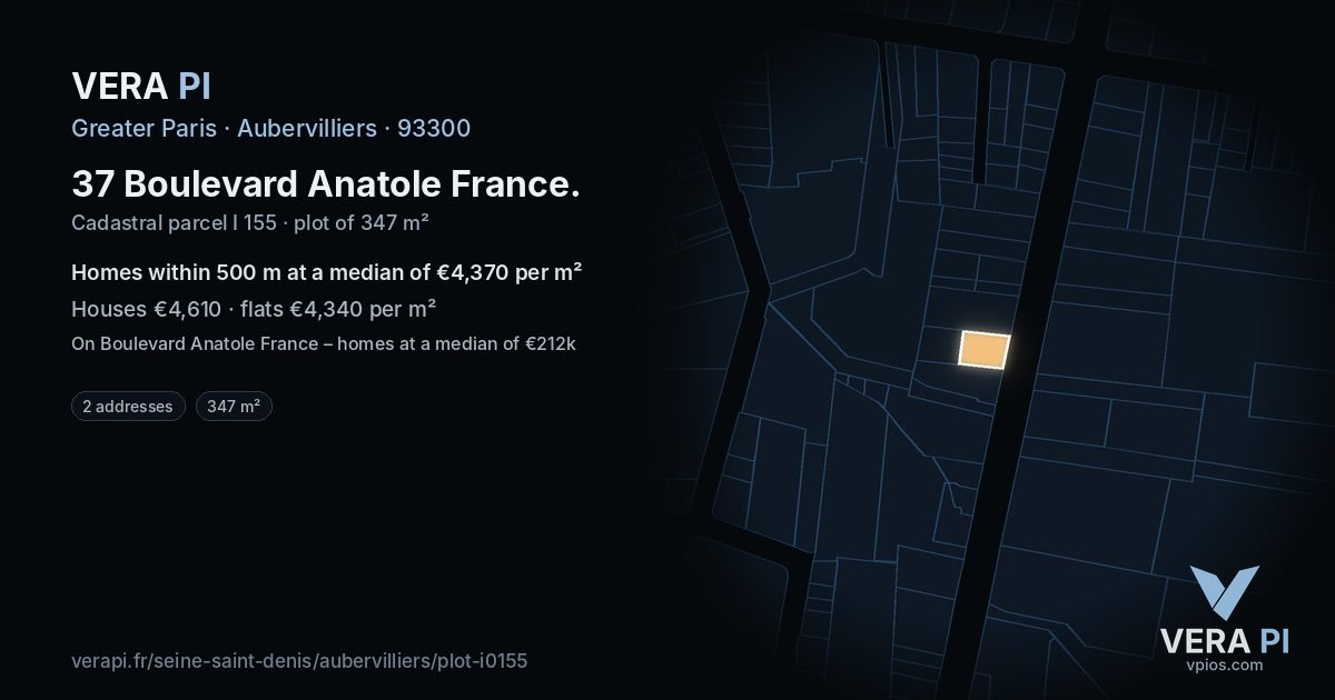 37 Boulevard Anatole France, Aubervilliers at night – the plot lit, the parcels around coloured by the prices near them