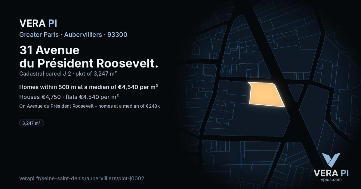 31 Avenue du Président Roosevelt, Aubervilliers at night – the plot lit, the parcels around coloured by the prices near them