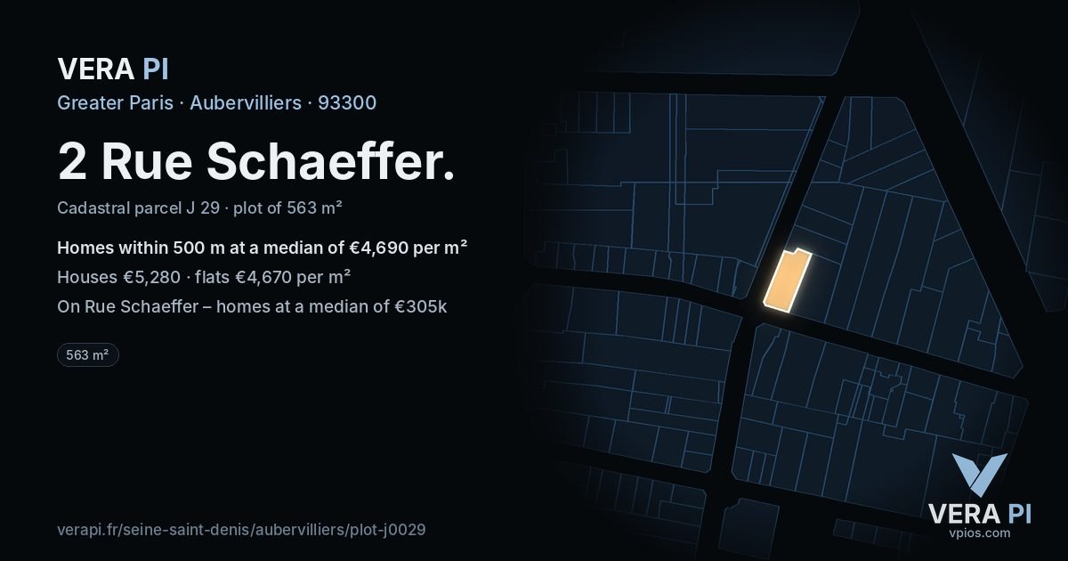 2 Rue Schaeffer, Aubervilliers at night – the plot lit, the parcels around coloured by the prices near them