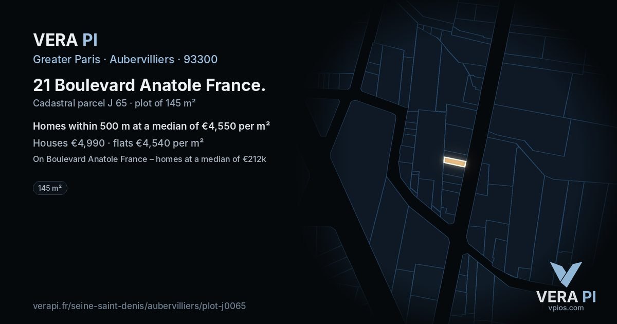 21 Boulevard Anatole France, Aubervilliers at night – the plot lit, the parcels around coloured by the prices near them