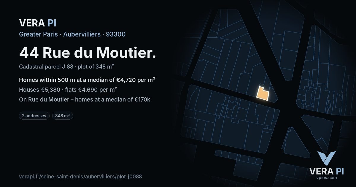 44 Rue du Moutier, Aubervilliers at night – the plot lit, the parcels around coloured by the prices near them