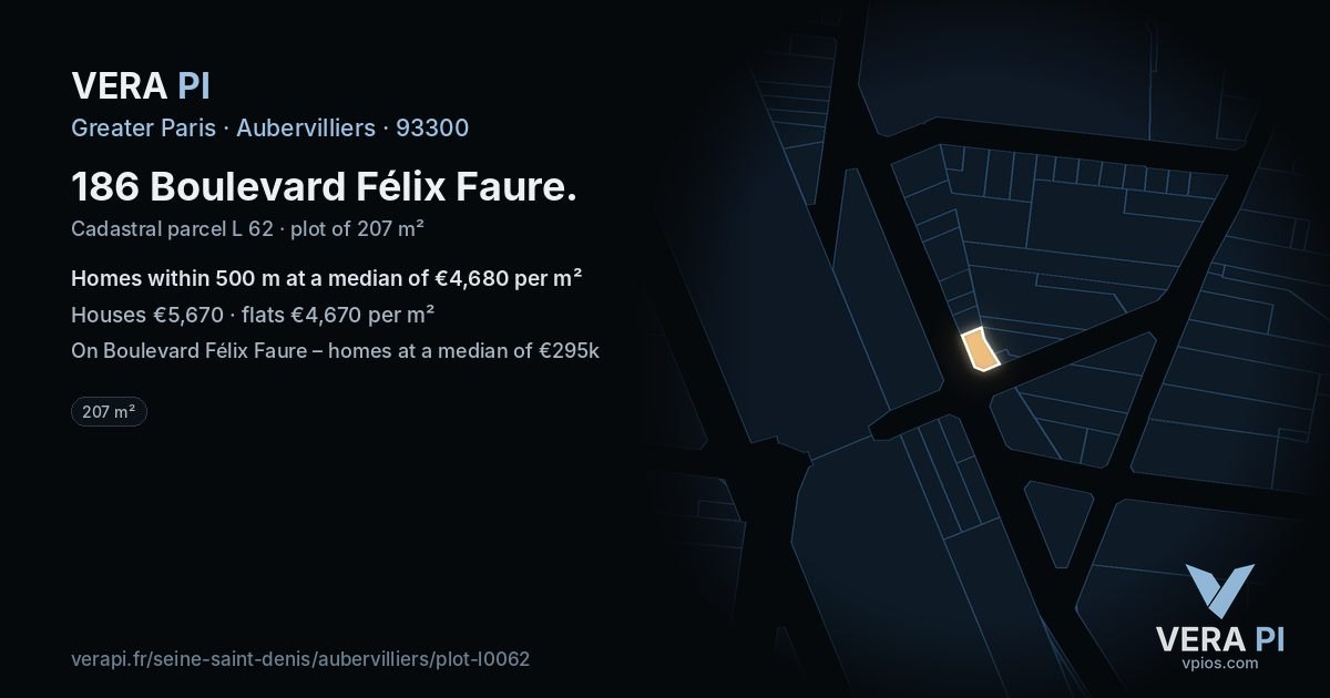 186 Boulevard Félix Faure, Aubervilliers at night – the plot lit, the parcels around coloured by the prices near them