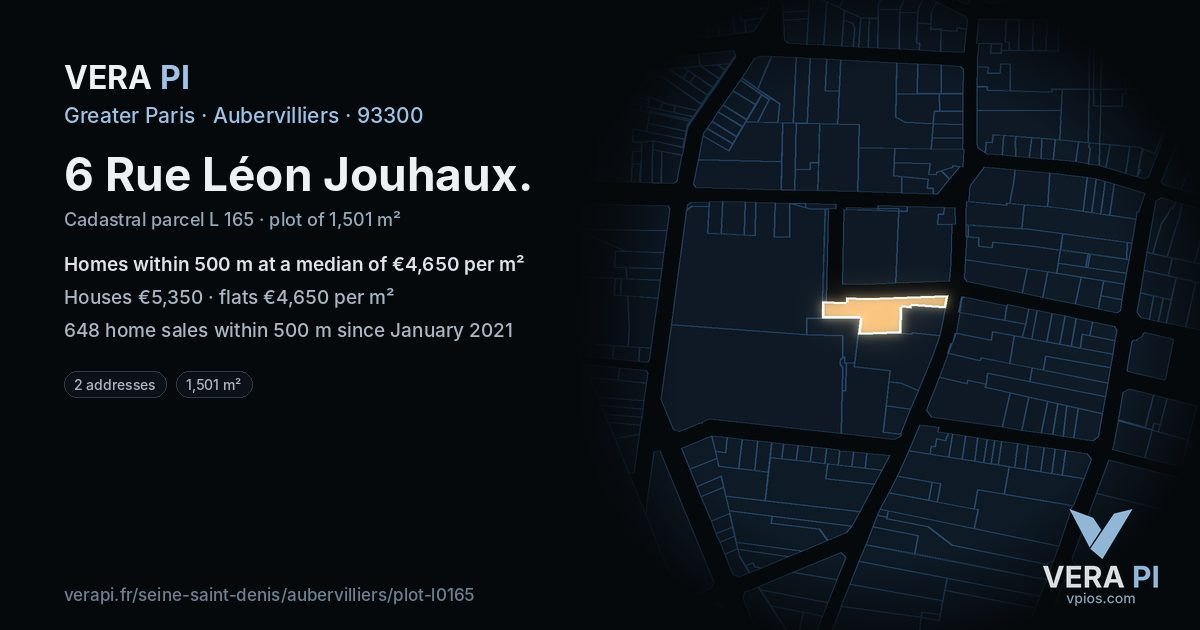 6 Rue Léon Jouhaux, Aubervilliers at night – the plot lit, the parcels around coloured by the prices near them