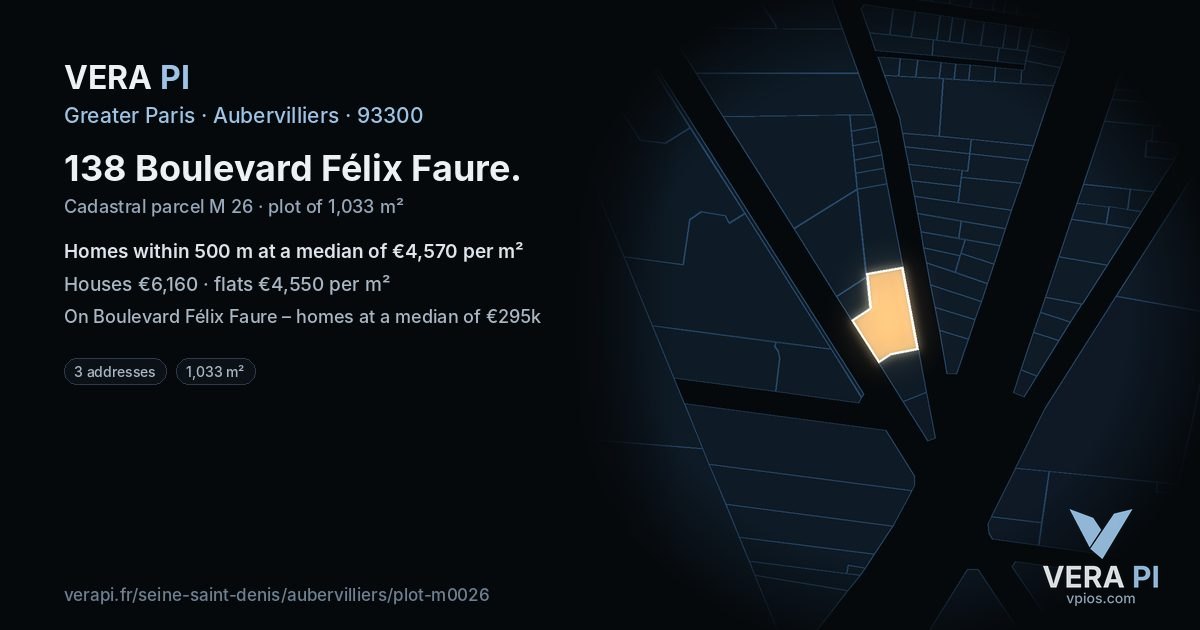 138 Boulevard Félix Faure, Aubervilliers at night – the plot lit, the parcels around coloured by the prices near them