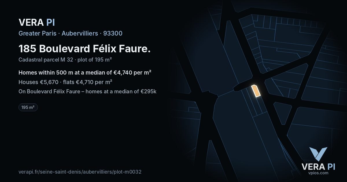 185 Boulevard Félix Faure, Aubervilliers at night – the plot lit, the parcels around coloured by the prices near them