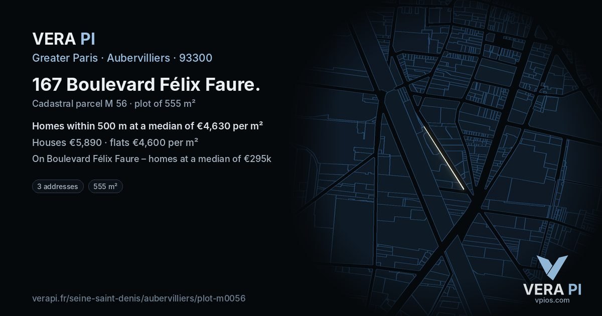 167 Boulevard Félix Faure, Aubervilliers at night – the plot lit, the parcels around coloured by the prices near them