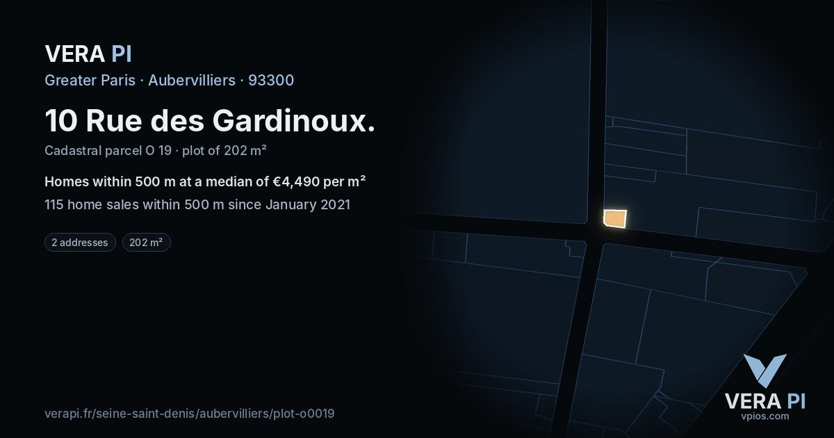 10 Rue des Gardinoux, Aubervilliers at night – the plot lit, the parcels around coloured by the prices near them