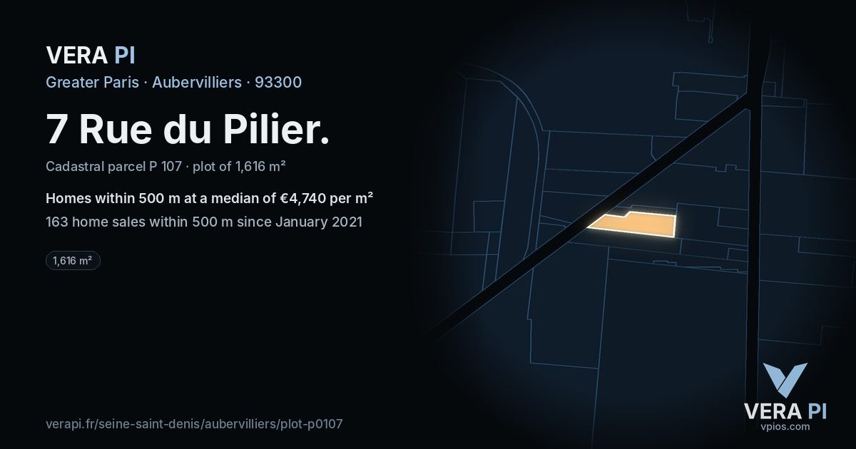 7 Rue du Pilier, Aubervilliers at night – the plot lit, the parcels around coloured by the prices near them